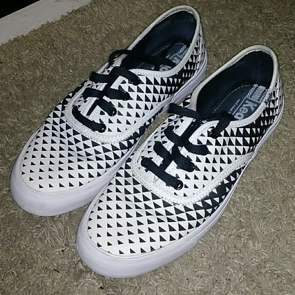 keds triumph white